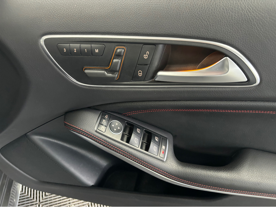 2014 Mercedes-Benz A Class - image 7