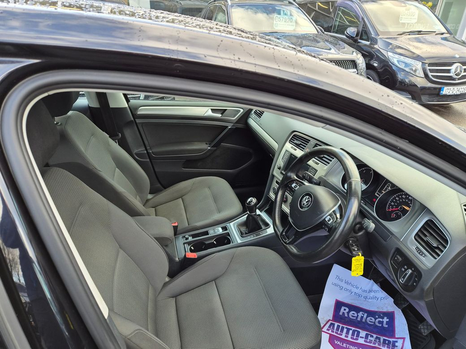 2015 Volkswagen Golf - image 7