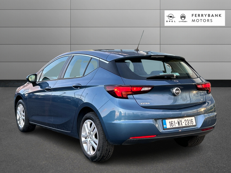 2016 Opel Astra SC 1.4 I 100PS 5DR