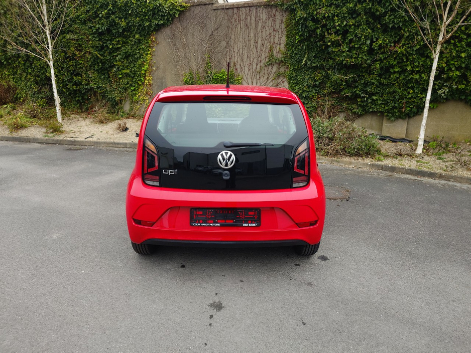 2018 Volkswagen up! - image 6