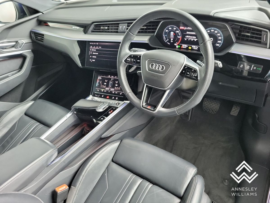 2023 Audi e-tron - image 12