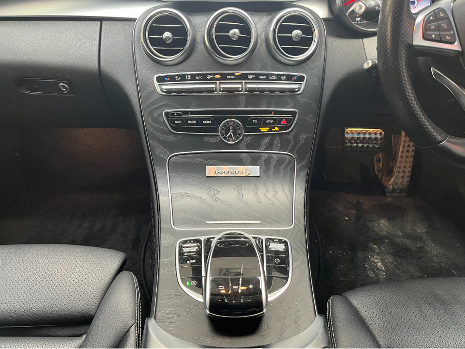 2018 Mercedes-Benz C Class €23950 2018 MERCEDES-BENZ C220D LAUREUS EDITION 2.2 AUTOMATIC / CRUISE CONTROL / REVERSE CAMERA / ELECTRIC MEMORY & HEATED SEATS / PADDLE SHIFTERS / AMBIENT LIGHTS €23,950
