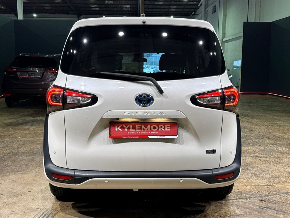 2020 Toyota Sienta 1.5L HYBRID AUTOMATIC - 7 SEATER - CRUISE CONTROL - TOYOTA SAFETY SENSE - REVERSE CAMERA €19,950