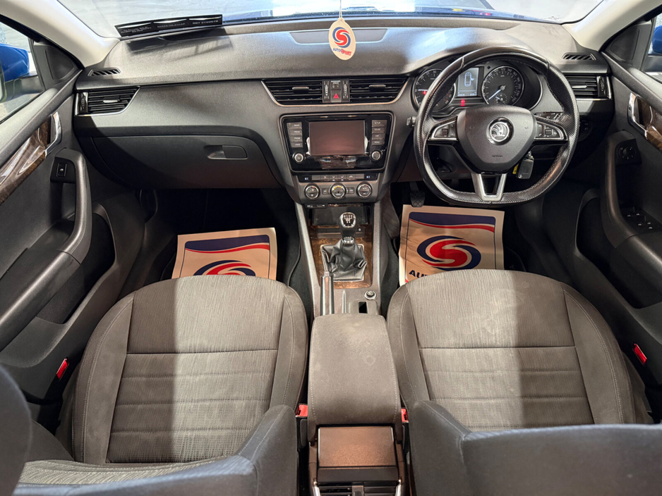 2017 Skoda Octavia - image 13