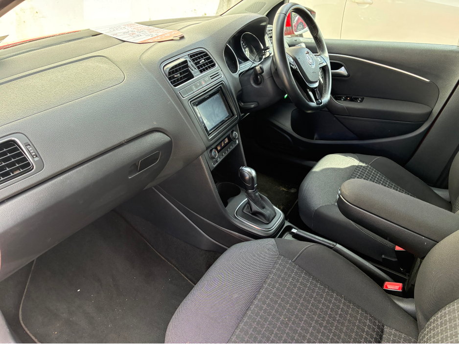 2016 Volkswagen Polo - image 22