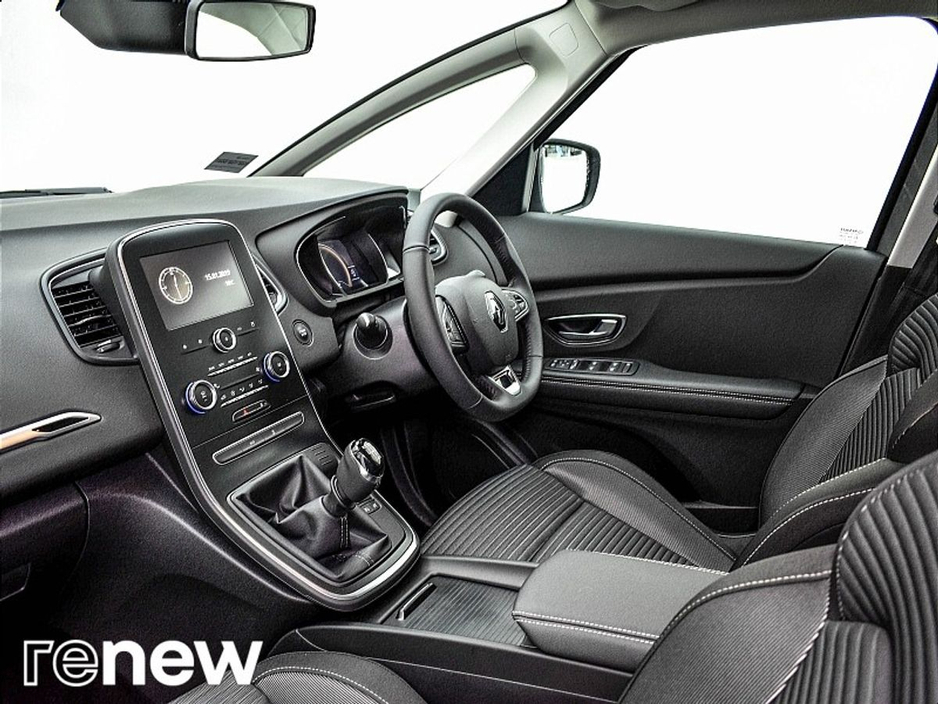 2021 Renault Grand Scenic Iconic Blue dCi 120 MY19 €26,950