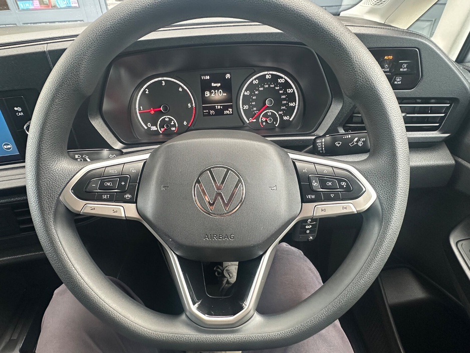 2022 Volkswagen Caddy  €18,950