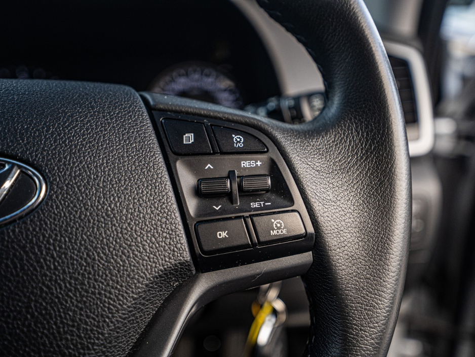 2016 Hyundai Tucson - image 20