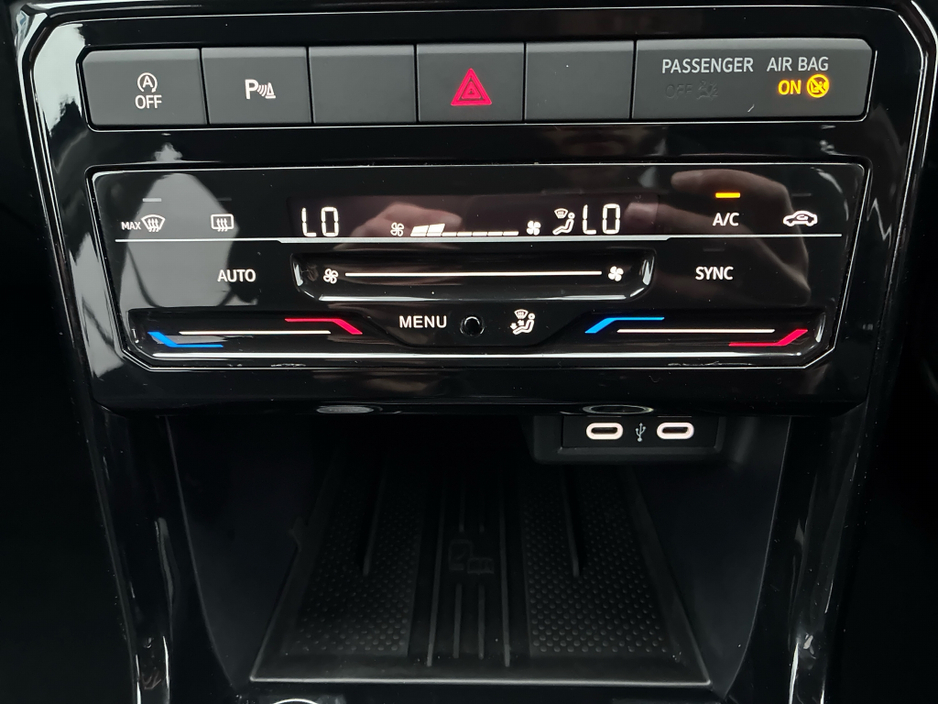 2025 Volkswagen T-Cross EDITION75 1.0 D7F 116H €29,950