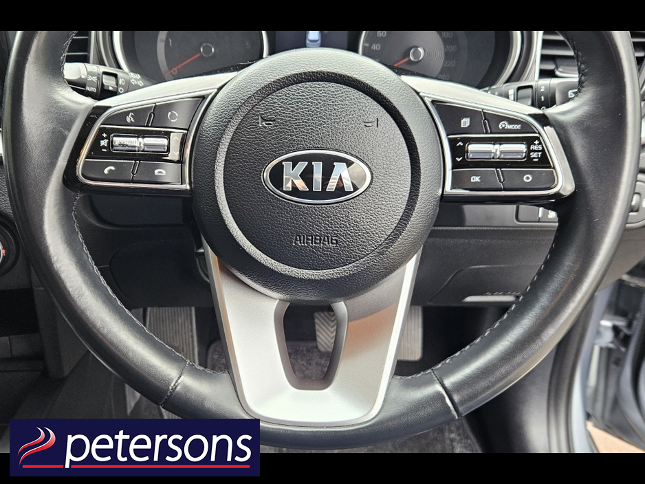 2021 Kia Ceed - image 18