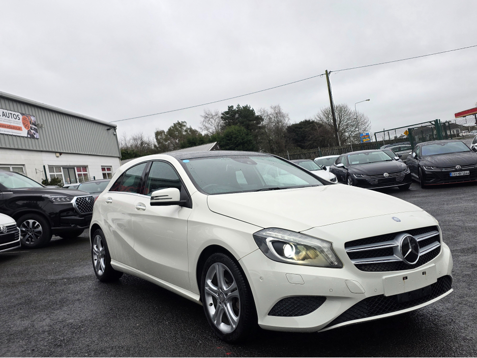 2015 Mercedes-Benz A Class A180  SUNFOOF PANO ROOF - HALF LEATHER HEATED SEATS - REV CAMERA - HI SPEC / SYSTEM LOW ROAD TAX BAND / SIMI DEALER €16,450