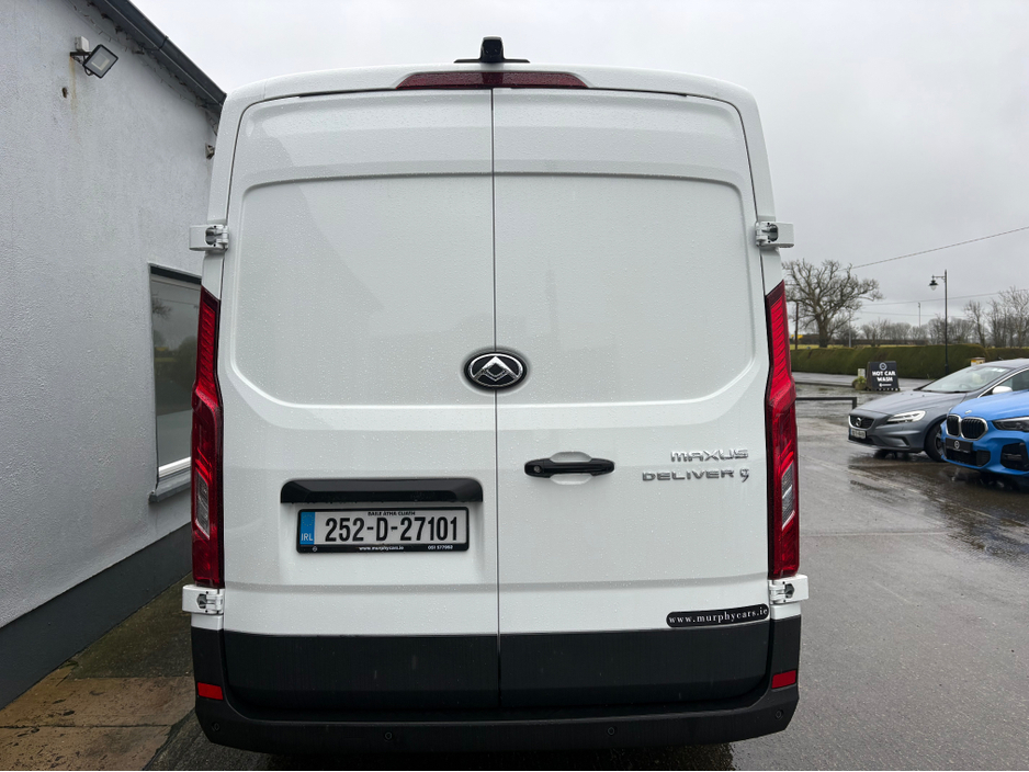 2025 Maxus Deliver 9 PV LH FWD LWB MR €26,950