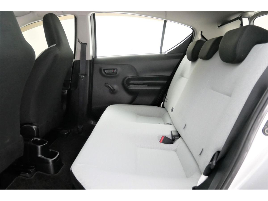 2016 Toyota Aqua 1.5 VVT-i HYBRID *BI-TONE INTERIOR*ANDROID CAR PLAYER* €9,890