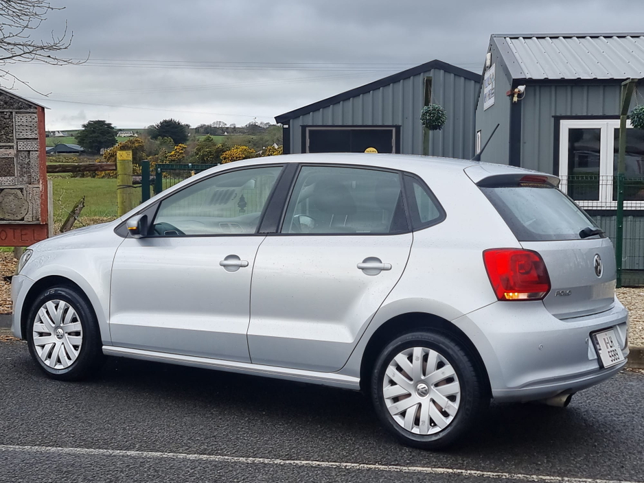 2011 Volkswagen Polo - image 13
