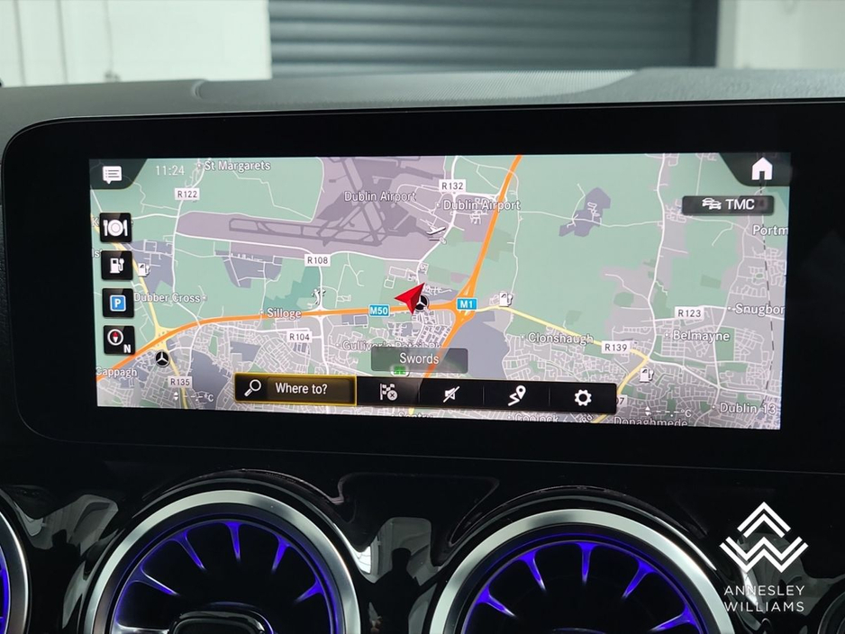 2021 Mercedes-Benz EQA EQA250 AMG Line 66.5 kWh €32,950