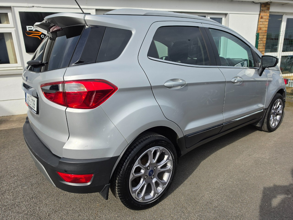 2019 Ford Ecosport - image 7