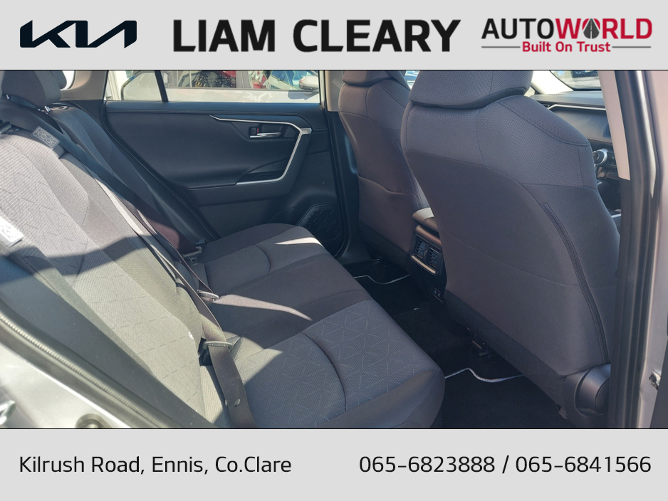 2021 Toyota Rav4 - image 17