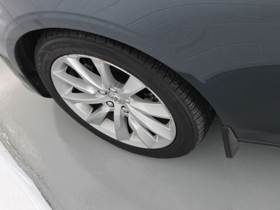 2020 Volvo V90 - image 34