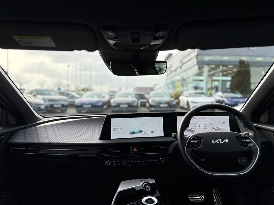2023 Kia EV6 - image 6
