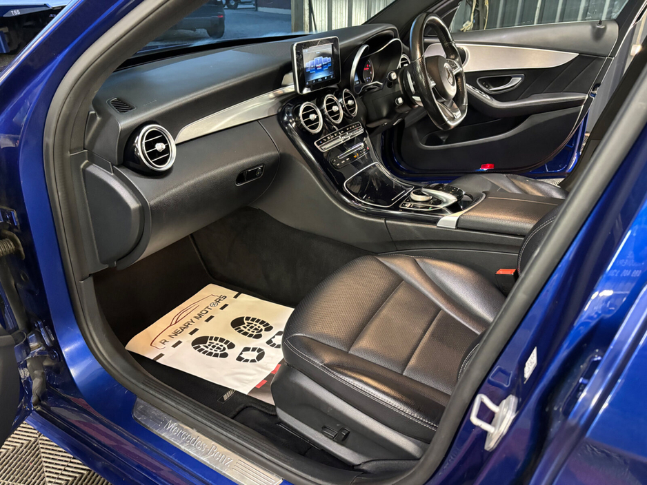 2016 Mercedes-Benz C Class - image 16