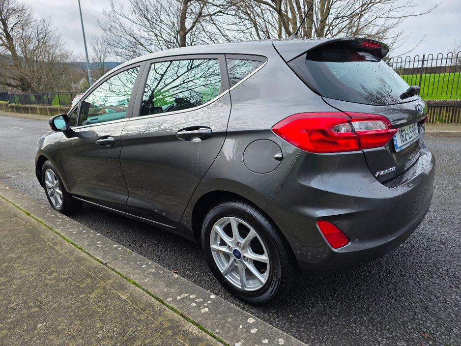 2018 Ford Fiesta Titanium 1.10 85PS 5SPD 4DR €12,950