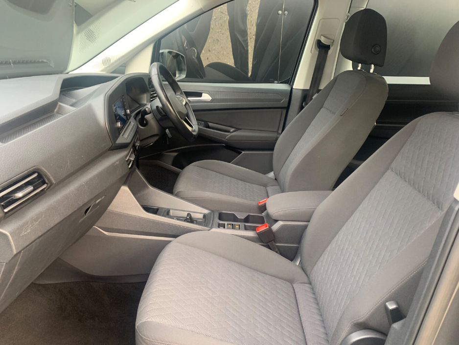 2023 Volkswagen Caddy MAXI LIFE 2.0 TDI DSG 7 SEATER // GREAT CONDITION // ONE OWNER // DOCUMENTED SERVICE HISTORY // 02/27 NCT AND €210 ROAD TAX // €38,950