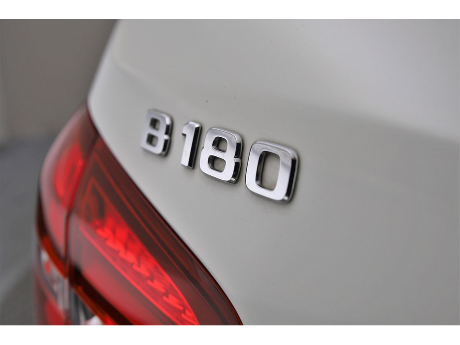 2018 Mercedes-Benz B Class B180 1.6 AMG STYLING*HALF LEATHER MEMORY SEATS*REVERSE CAM*PARK SENSORS* €21,880