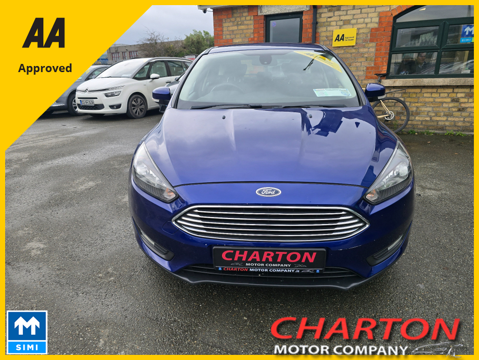 2016 Ford Focus - image 11