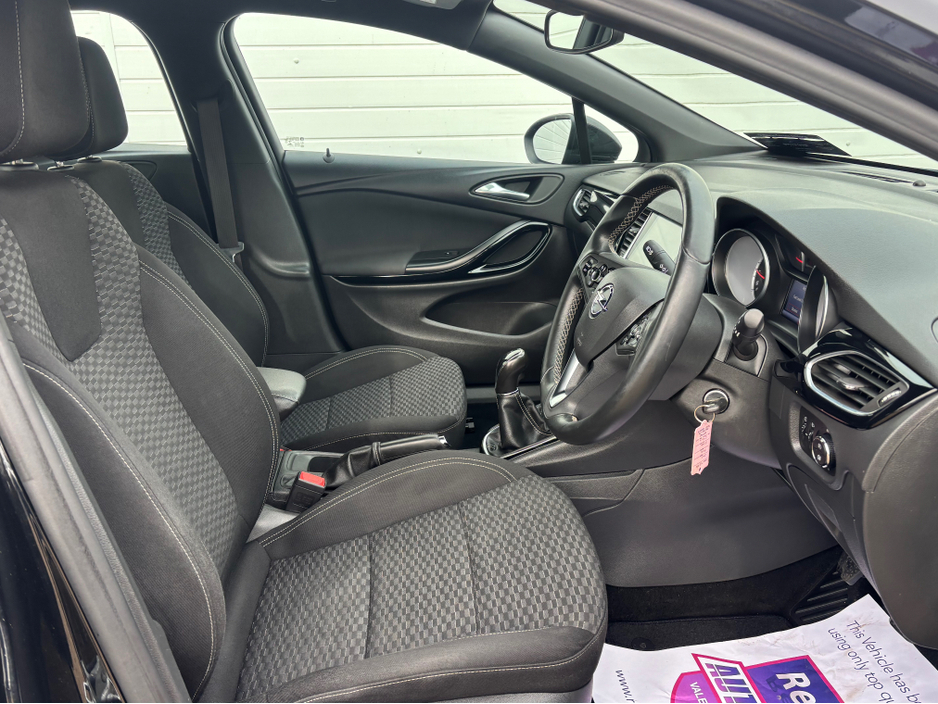 2017 Opel Astra ASTRA+ SRI 1.0T 105PS S/S 5DR €9,950