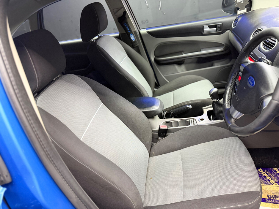 2010 Ford Focus 1.6 TDCI 90 PS Style €2,750