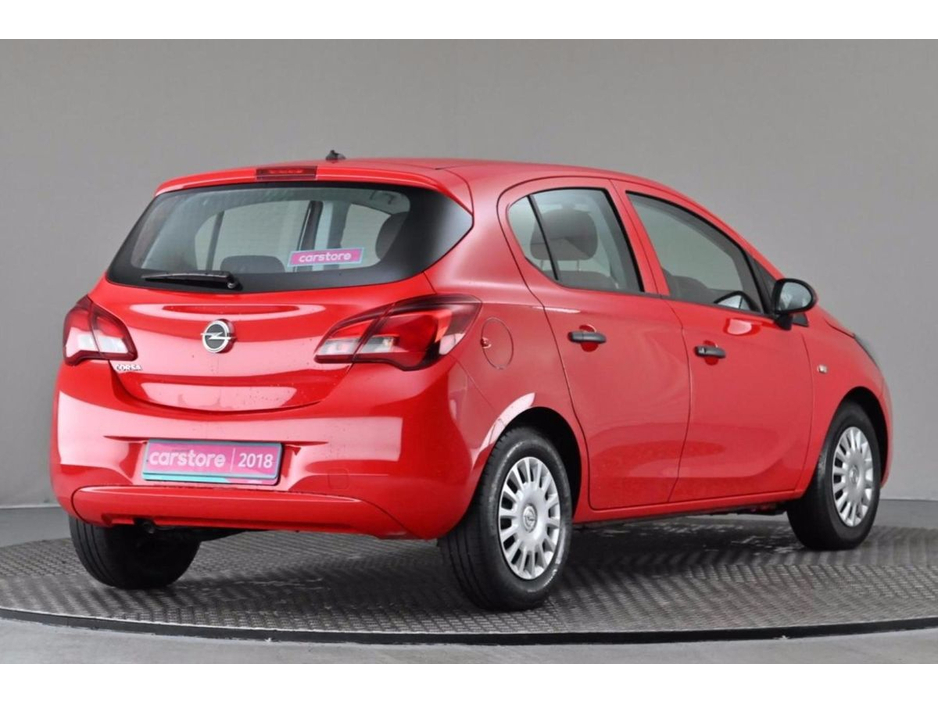 2018 Opel Corsa - image 9