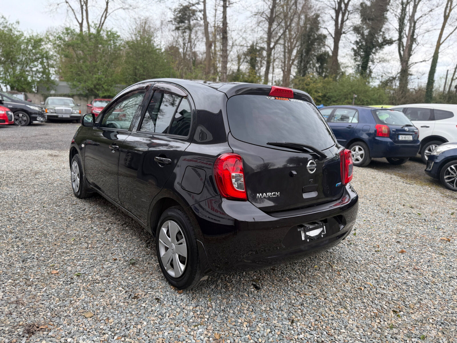 2016 Nissan March - image 4