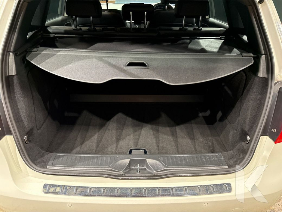 2017 Mercedes-Benz B Class - image 12