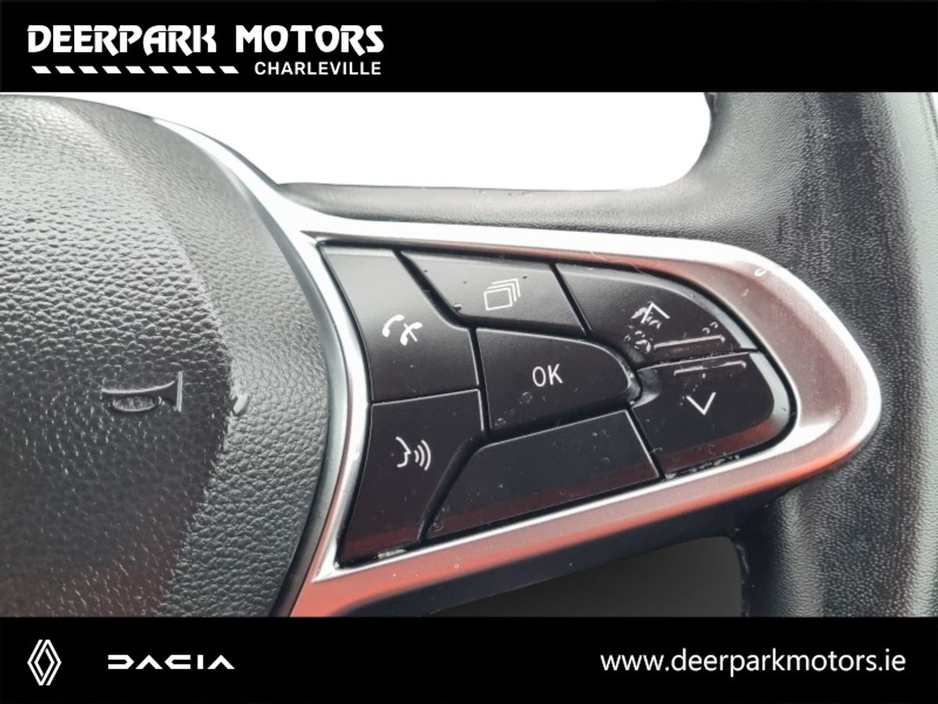 2023 Renault Captur TCe 90 Techno €23,750