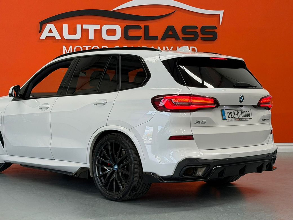 2022 BMW X5 - image 16