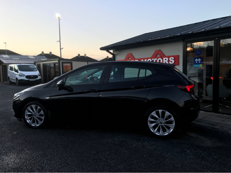 2021 Opel Astra MY21-SC-1.5 105PS-DSL-6S 105PS-DSL-6SP 5DR €13,925