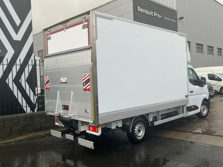 2026 Renault Master Renault Master Luton Box Body with Tail Lift