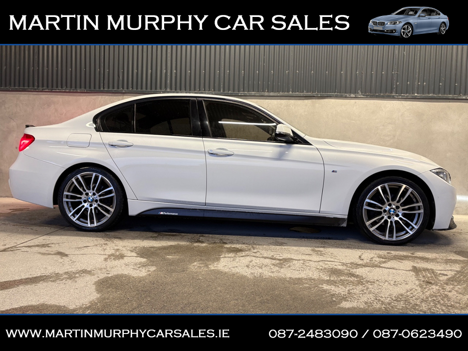 2015 BMW 3 Series - image 2