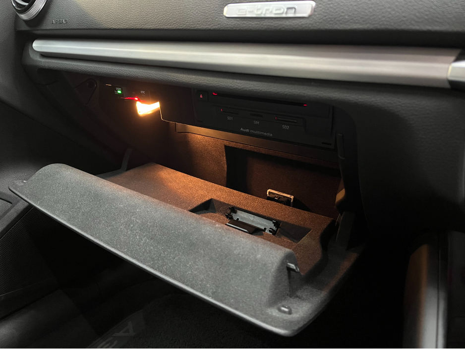 2016 Audi A3 €15950! 2016 AUDI A3 SB E-TRON S LINE 1.4 AUTOMATIC / CRUISE CONTROL / REVERSE CAMERA / ELECTRIC SEATS / PADDLE SHIFTERS AND MORE €15,950