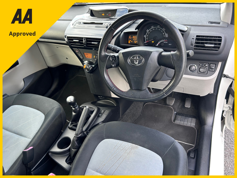 2014 Toyota iQ 2014 TOYOTA IQ2 1.0 PETROL LOW MILES €6,950