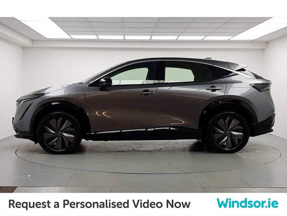 2025 Nissan Ariya - image 5