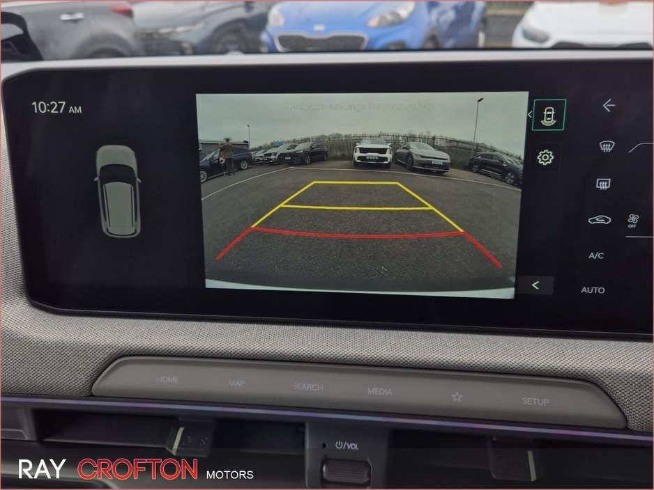 2026 Kia EV3 - image 17