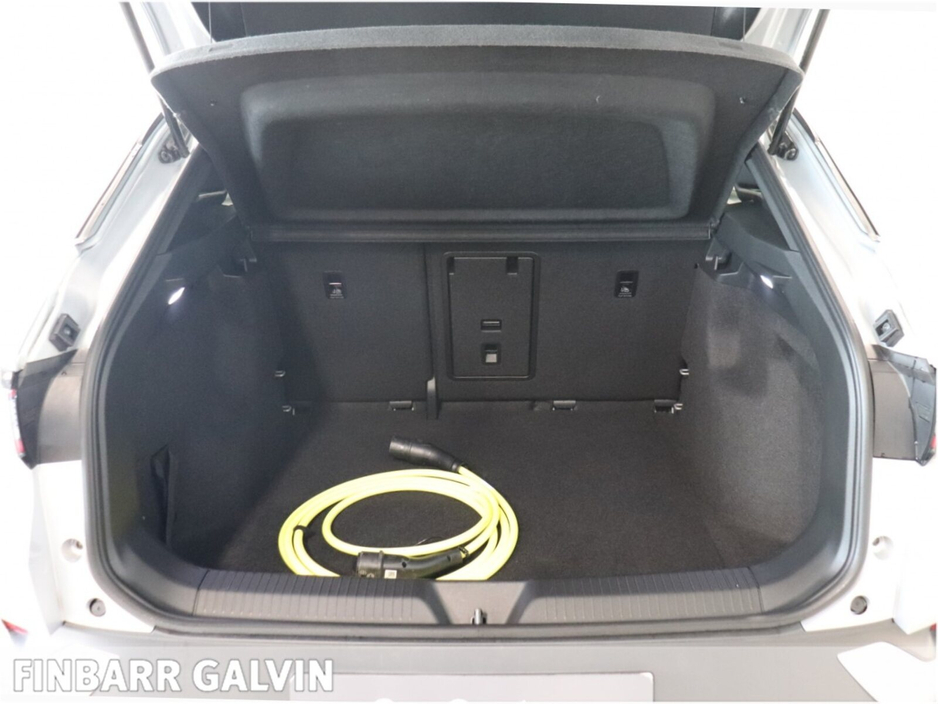 2023 Volkswagen ID.4 - image 15