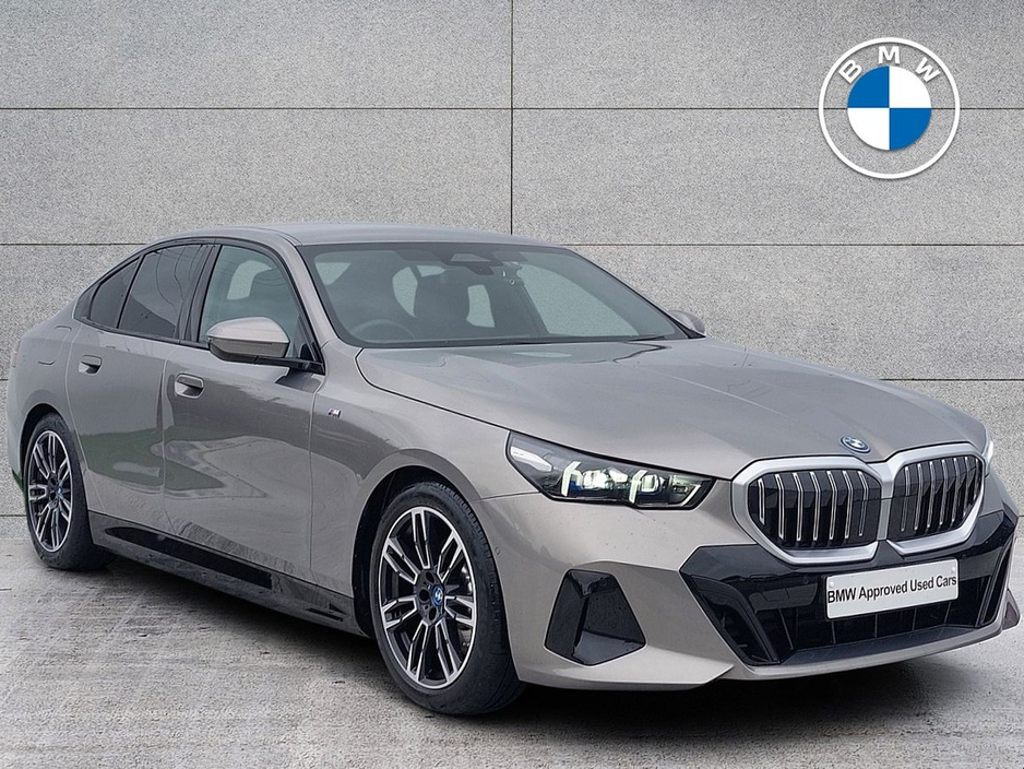 2025 BMW 5 Series 530e M Sport €63,995