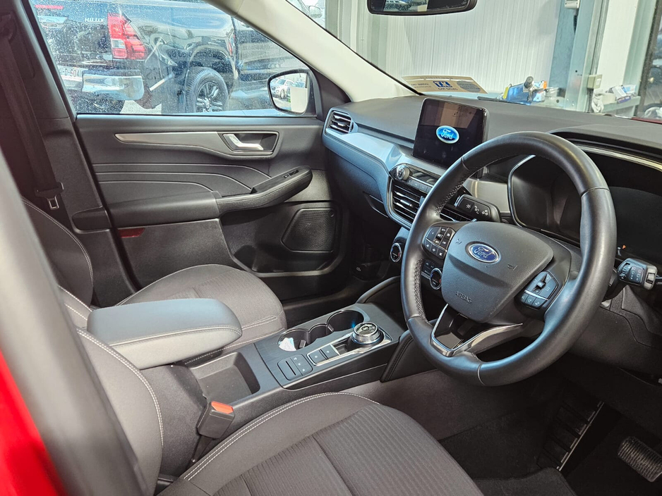 2023 Ford Kuga - image 15