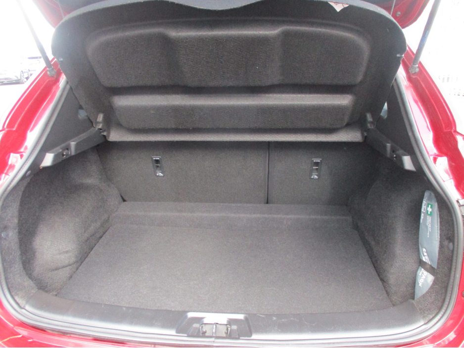 2020 Nissan Qashqai - image 11