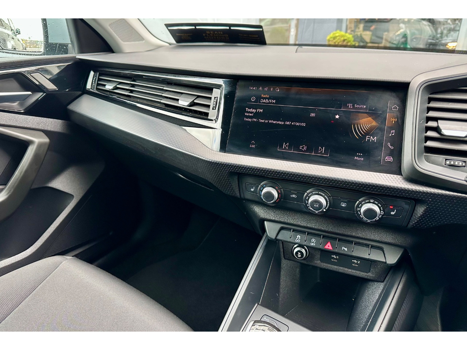 2022 Audi A1 - image 18