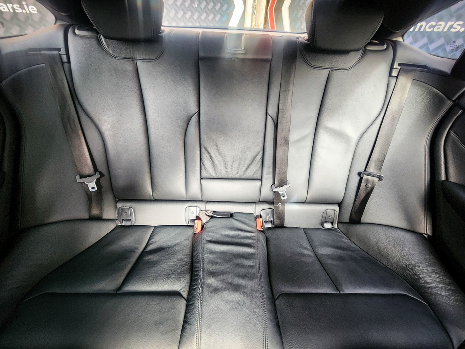 2020 BMW 4 Series - image 35