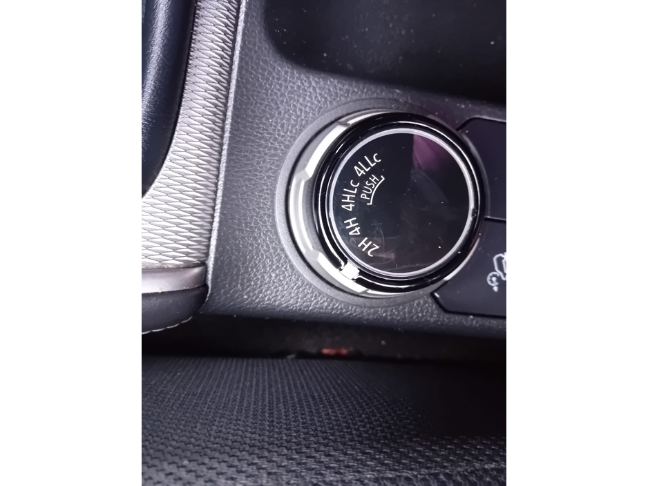 2019 Mitsubishi L200 " INTENSE " 6 SPEED 4DR 2.3 DID  4x4  6 SPEED @ REDDY2DRIVE LTD €25,000