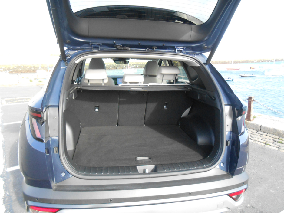 2025 Hyundai Tucson - image 6